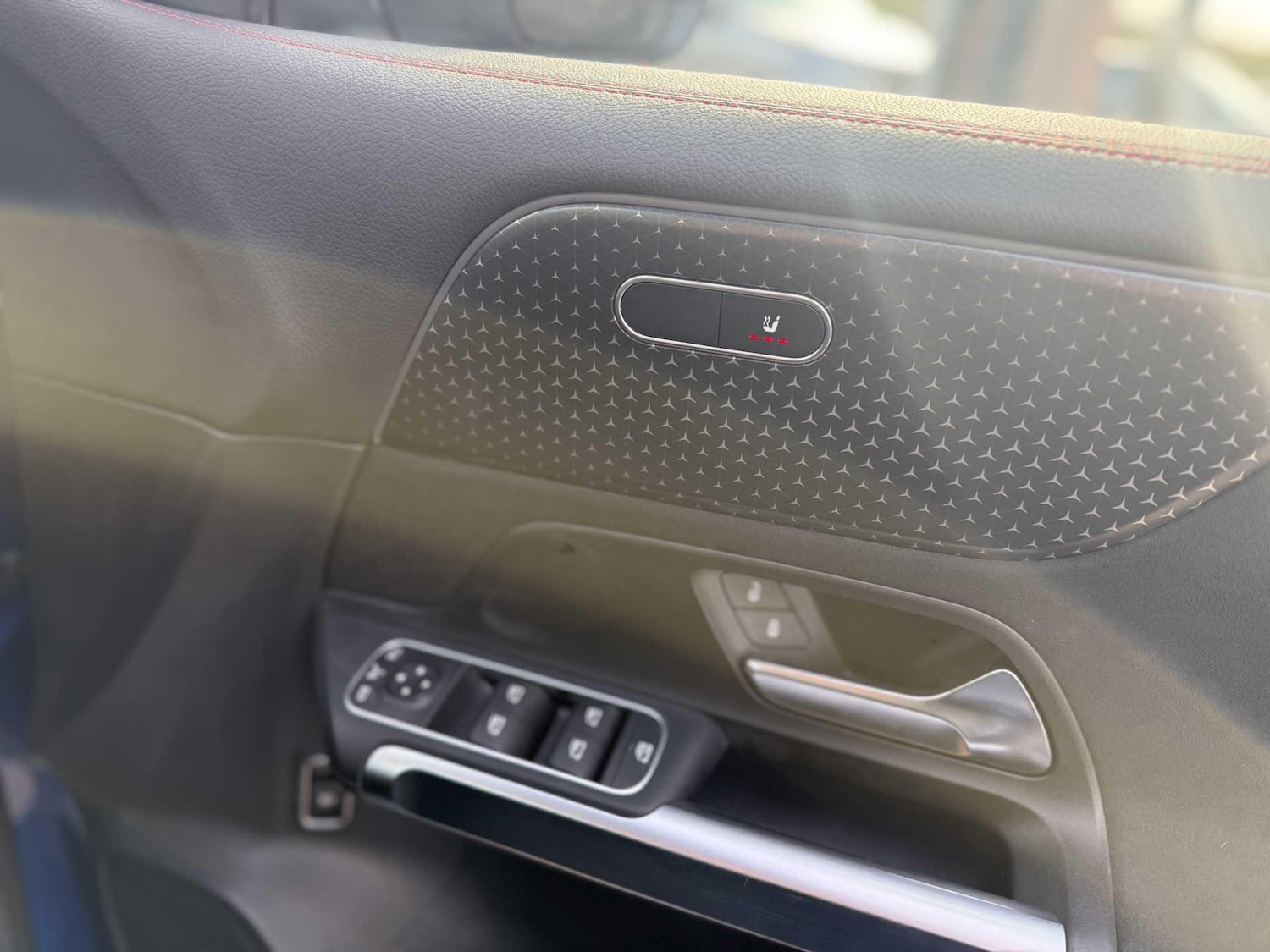 Used Mercedes-Benz EQB 2024 for sale - 77670815: Photo 30