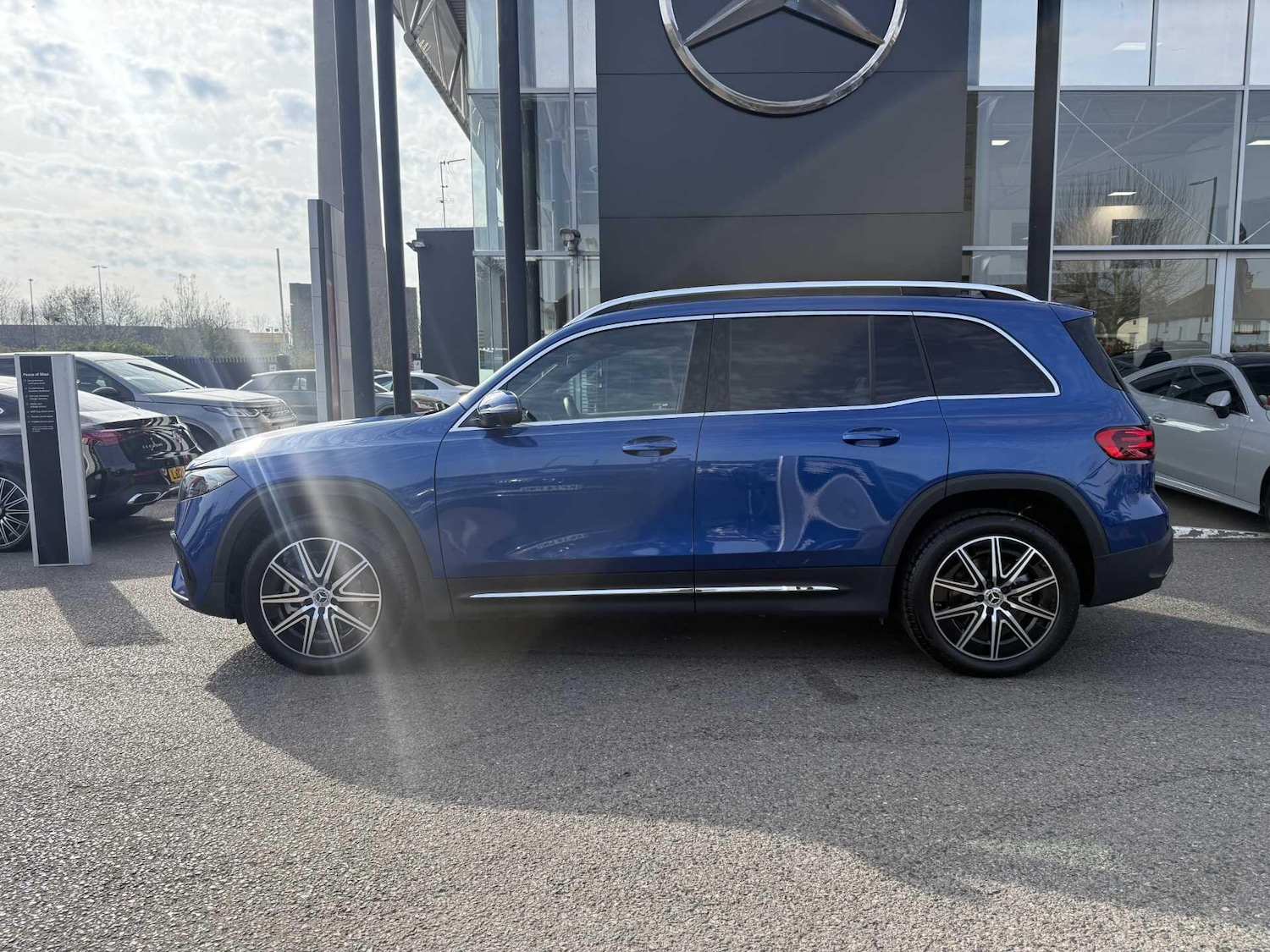 Used Mercedes-Benz EQB 2024 for sale - 77670815: Photo 8