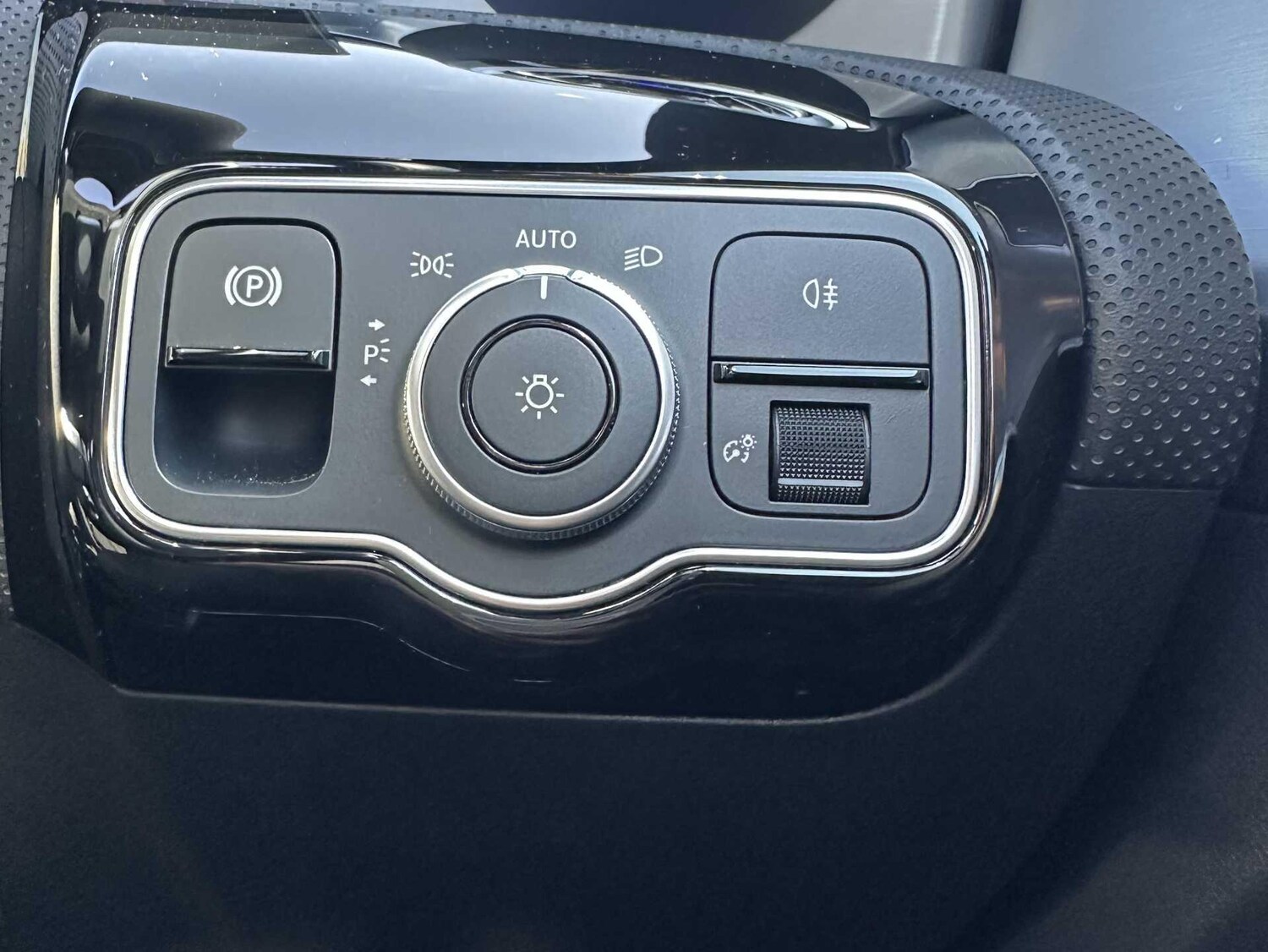 Used Mercedes-Benz CLA for sale - 77768977: Photo 39