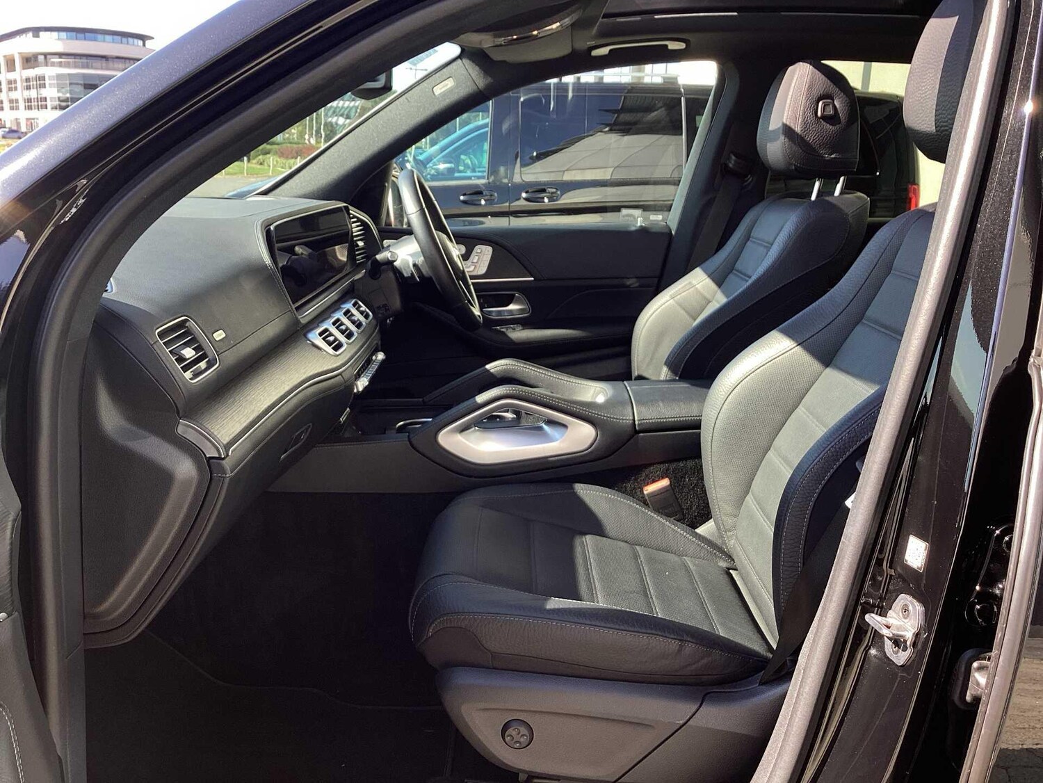 Used Mercedes-Benz GLE 2024 for sale - 77604572: Photo 44