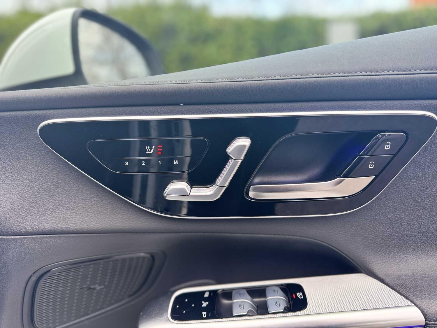 Used Mercedes-Benz GLC 2024 for sale - 77604642: Photo 33