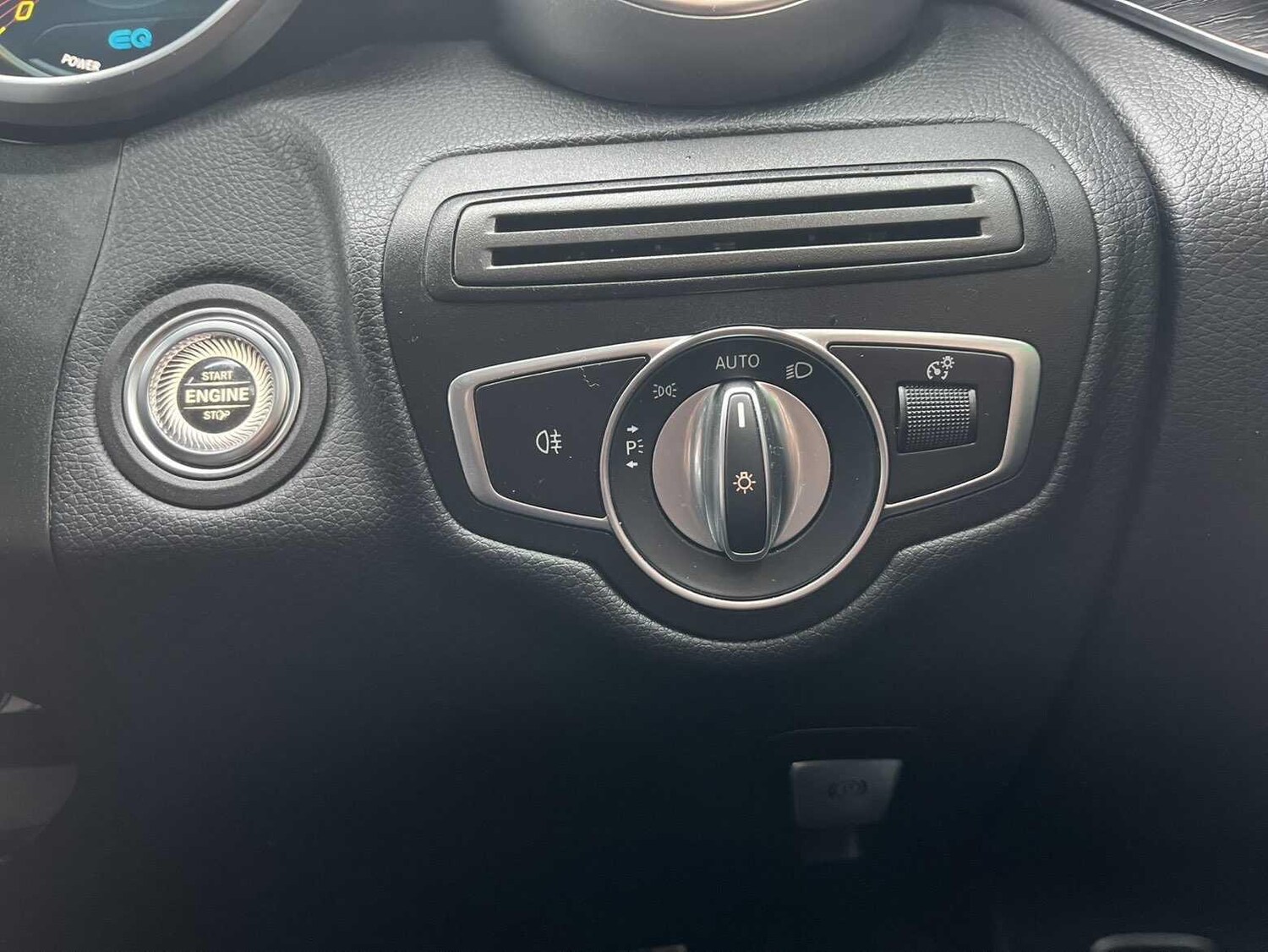 Used Mercedes-Benz GLC 2021 for sale - 77604527: Photo 27