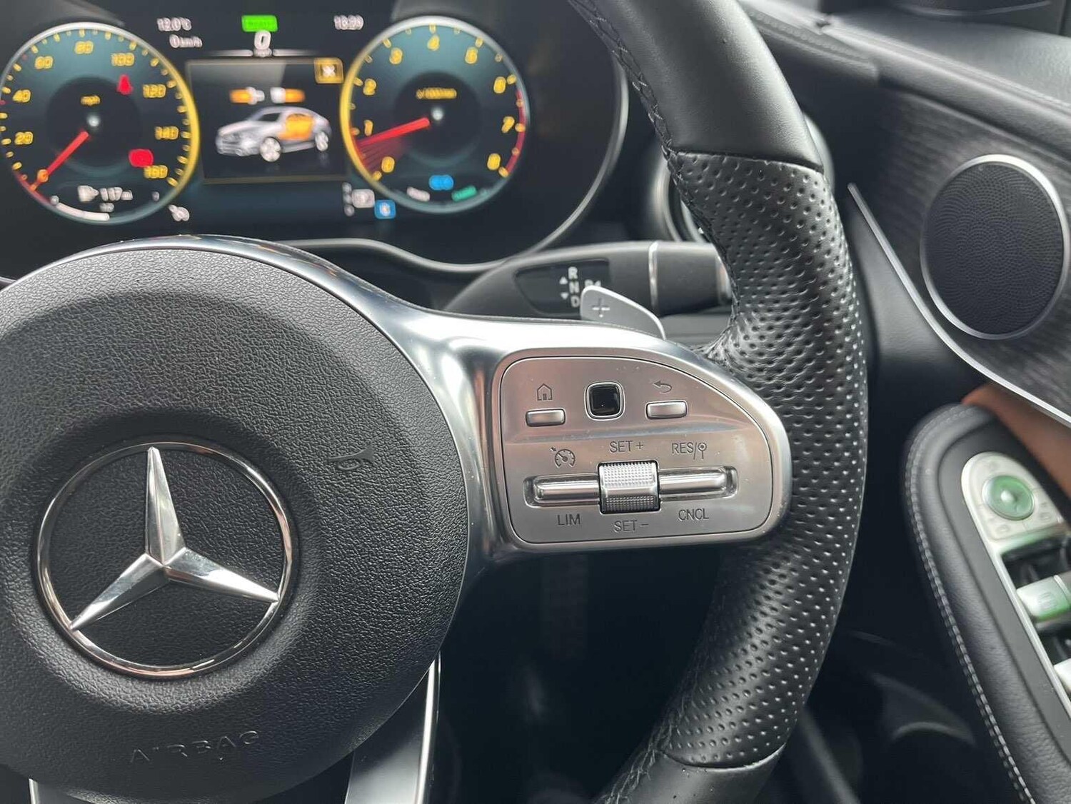 Used Mercedes-Benz GLC 2021 for sale - 77604527: Photo 28