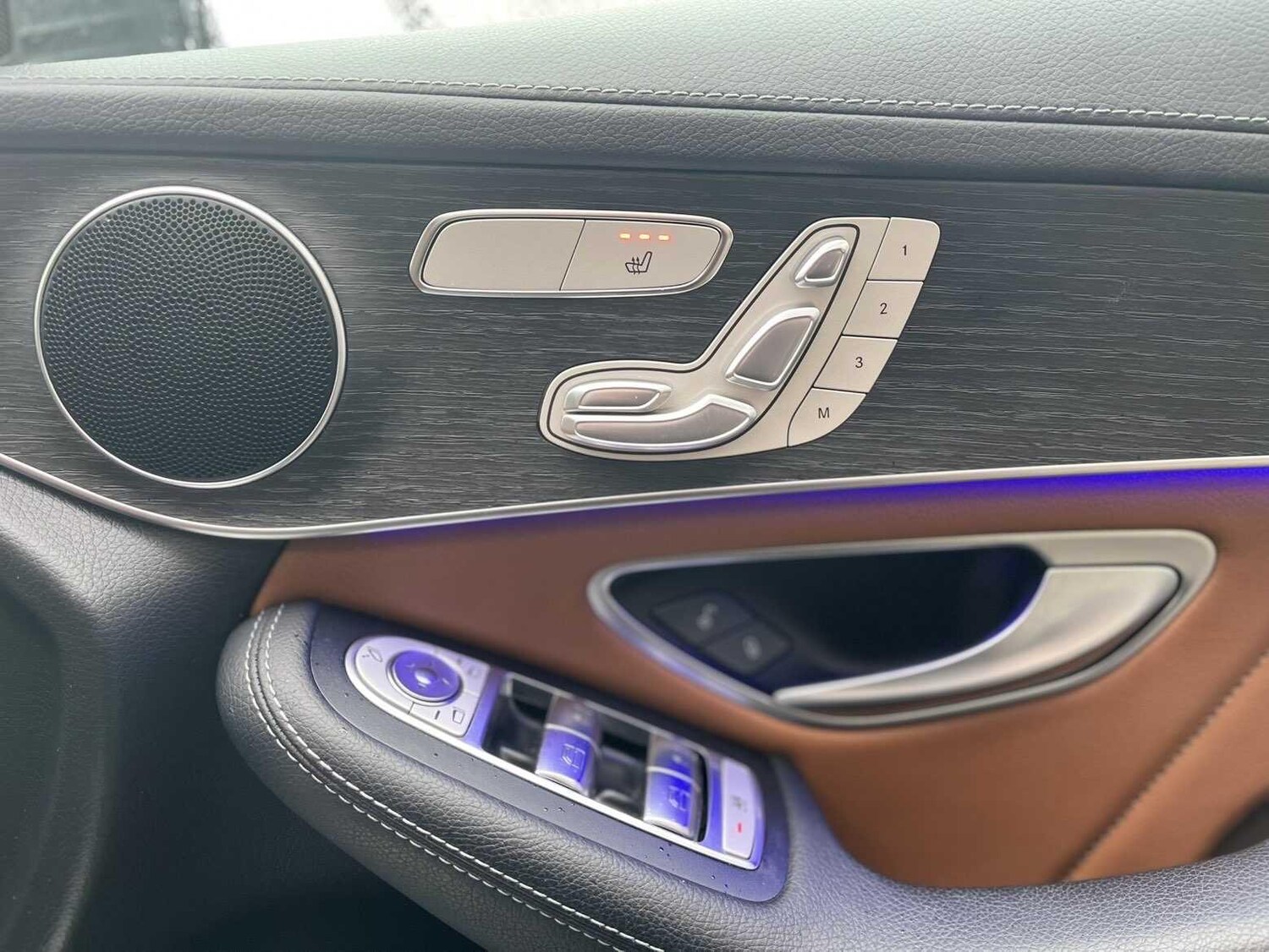 Used Mercedes-Benz GLC 2021 for sale - 77604527: Photo 37