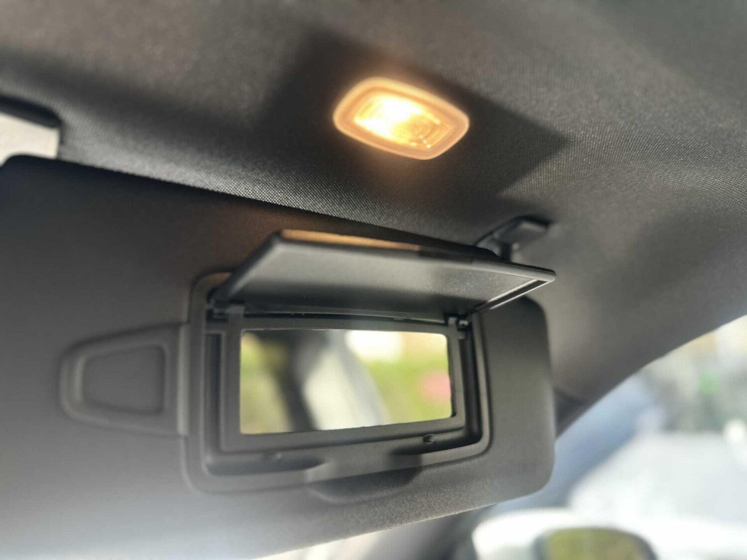 Used Mercedes-Benz GLB for sale - 77854095: Photo 38