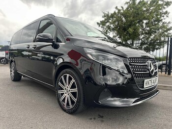 Used Mercedes-Benz V-Class 2025 for sale - 78388313: Photo