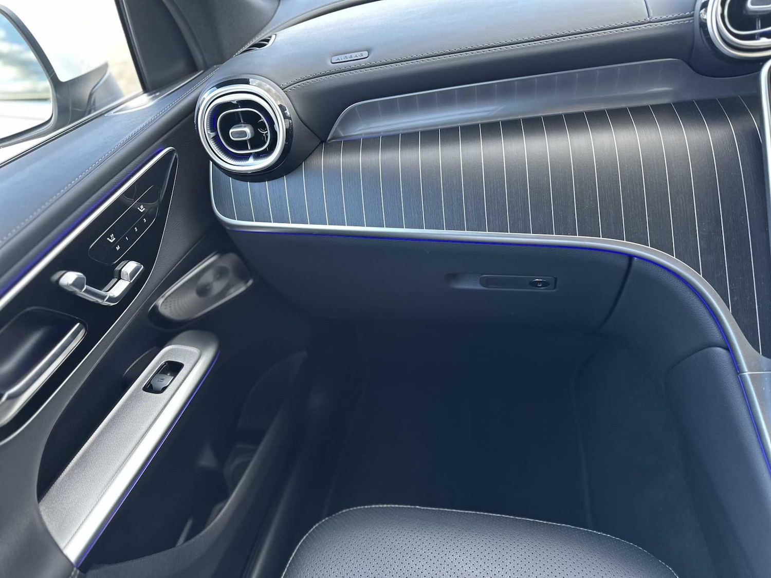 Used Mercedes-Benz GLC 2025 for sale - 77646195: Photo 39