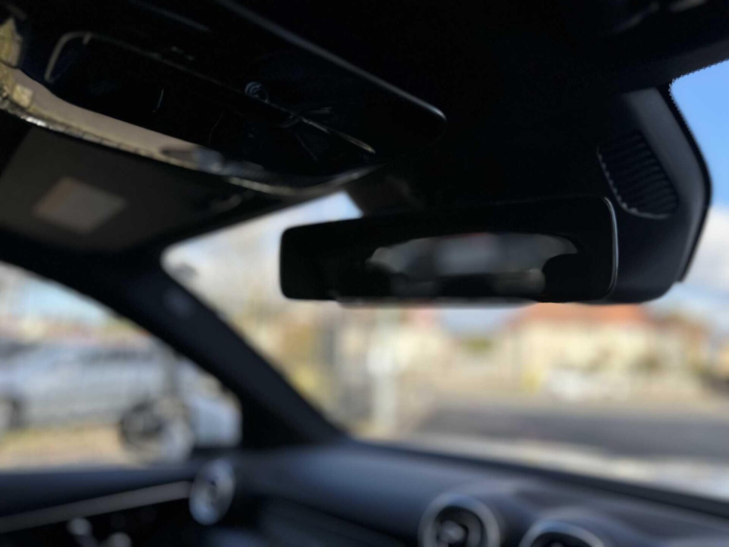 Used Mercedes-Benz GLC 2025 for sale - 77646195: Photo 40