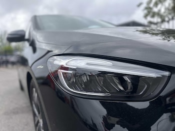 2024 (24) - B200 Sport Executive 5dr Auto