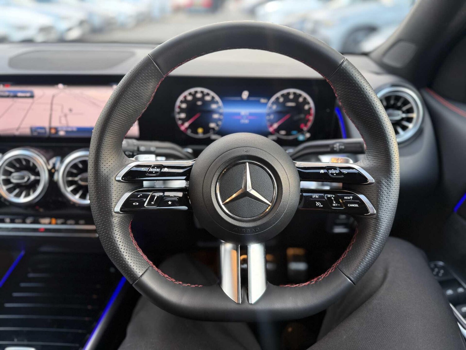 Used Mercedes-Benz GLB for sale - 77852982: Photo 25