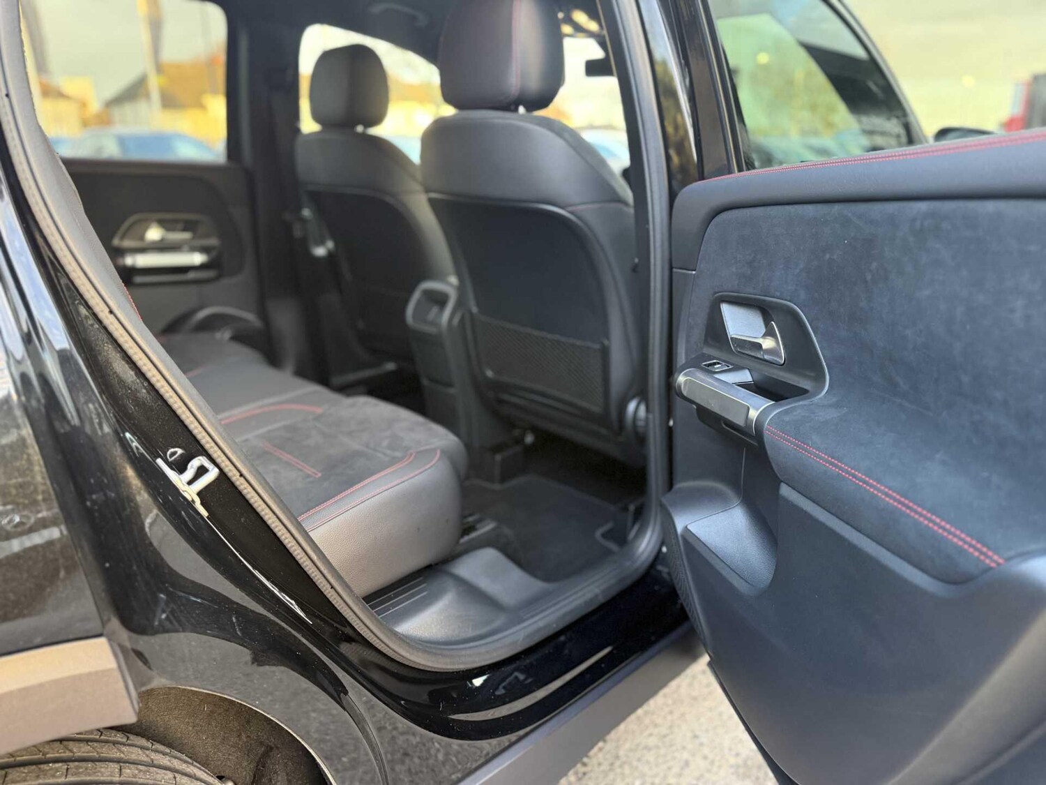 Used Mercedes-Benz GLB for sale - 77852982: Photo 36