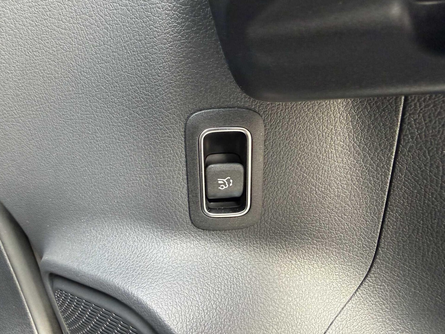 Used Mercedes-Benz B Class 2024 for sale - 78007017: Photo 42