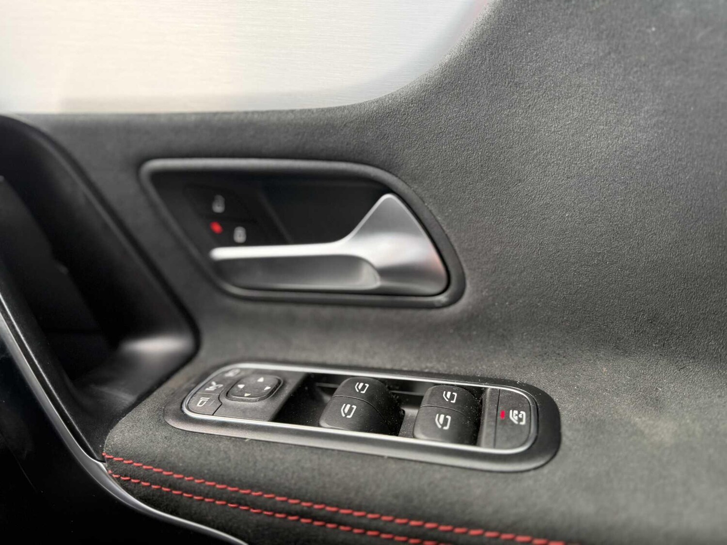 Used Mercedes-Benz CLA for sale - 77768255: Photo 27