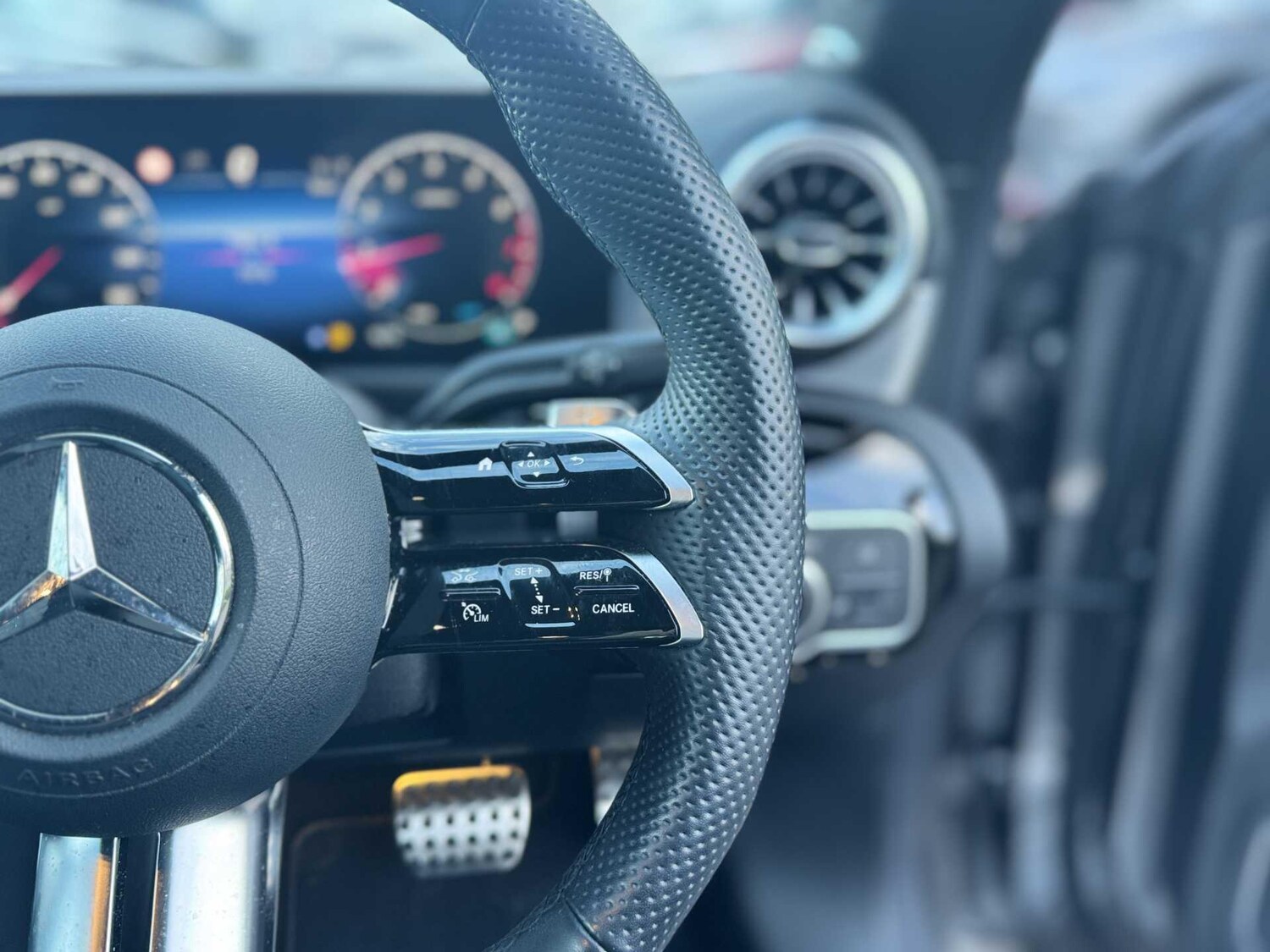 Used Mercedes-Benz CLA 2024 for sale - 77604548: Photo 33