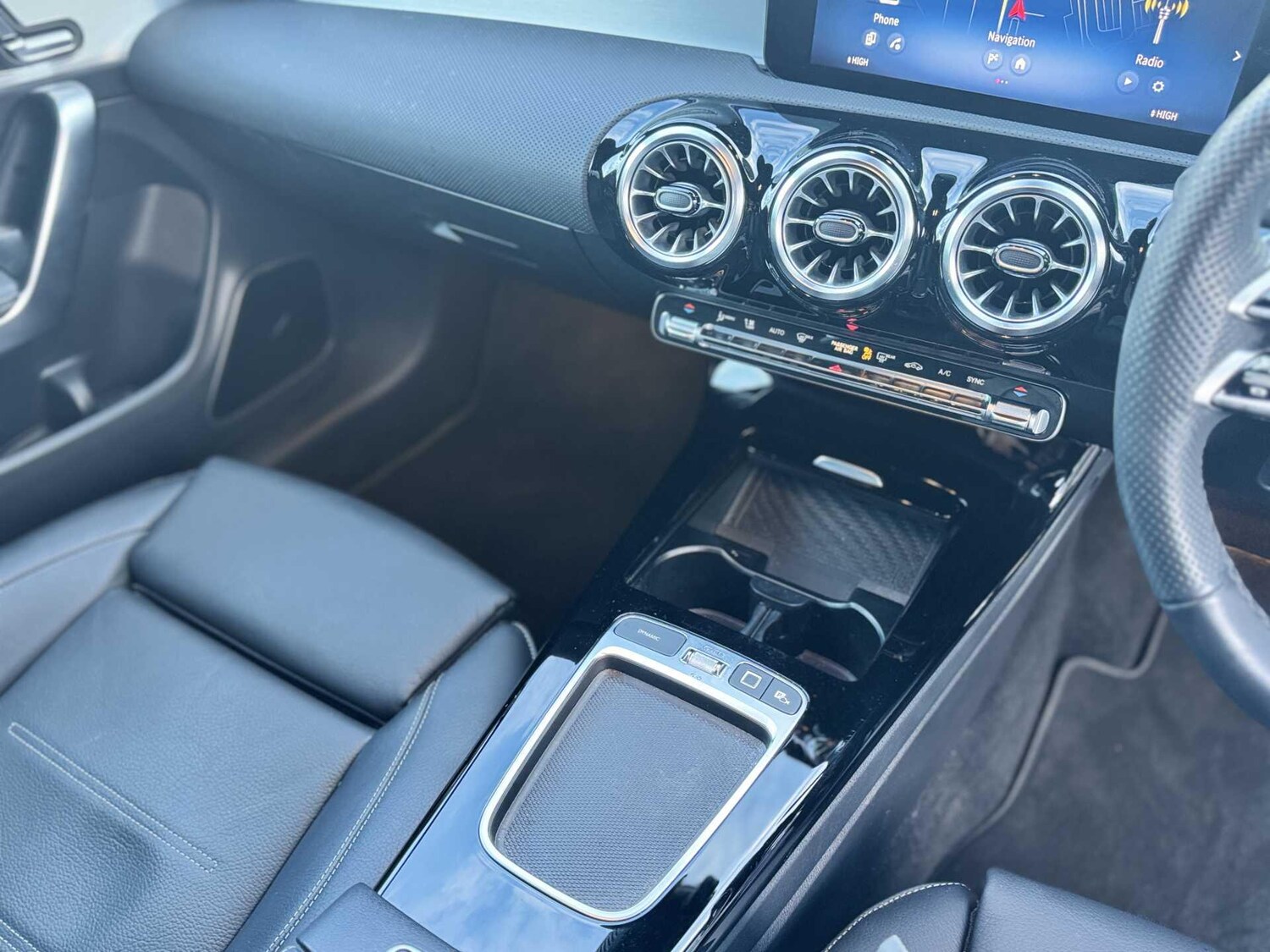 Used Mercedes-Benz CLA 2024 for sale - 77604548: Photo 37