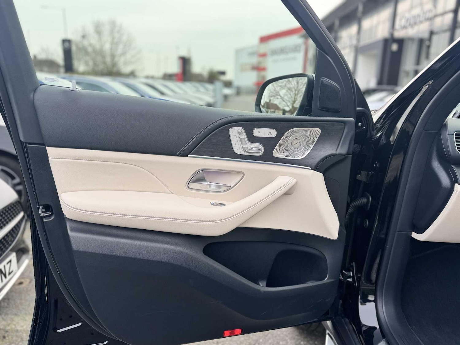 Used Mercedes-Benz GLE 2025 for sale - 77604596: Photo 33