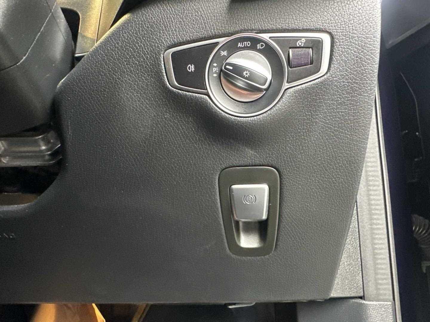 Used Mercedes-Benz EQC 2022 for sale - 77604567: Photo 28