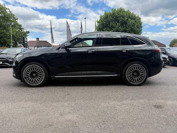 Used Mercedes-Benz EQC 2023 for sale - 79464488: Photo