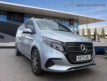Used Mercedes-Benz V-Class 2025 for sale - 79440835: Photo
