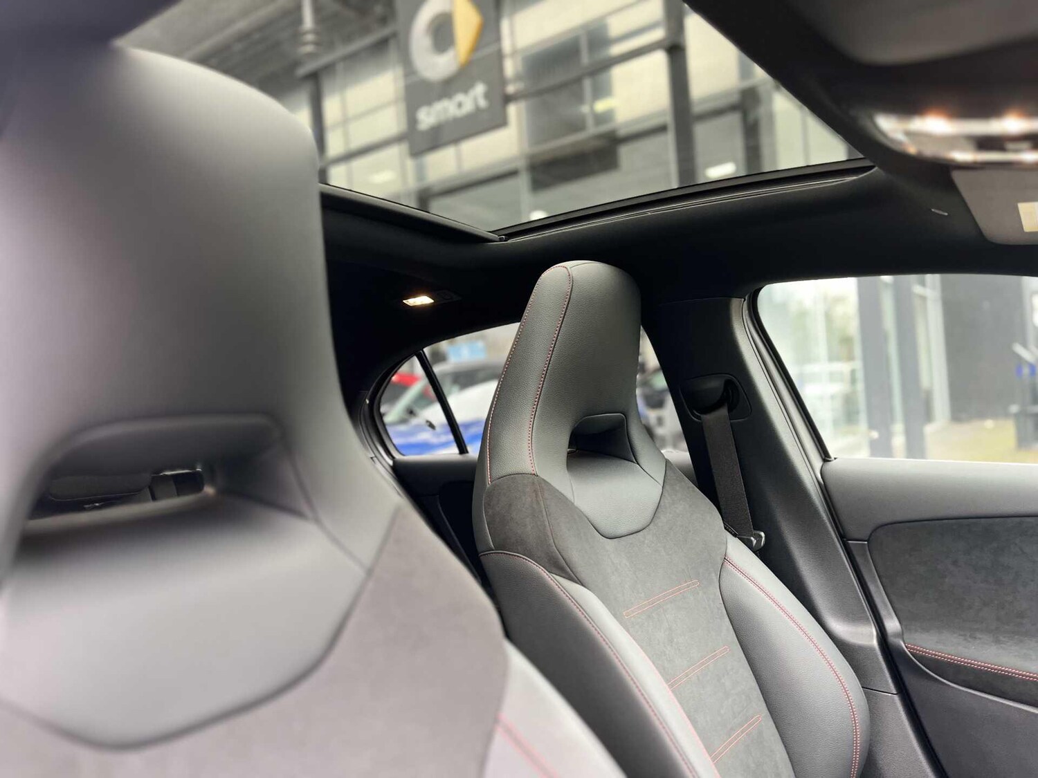 Used Mercedes-Benz A-Class for sale - 77658426: Photo 40