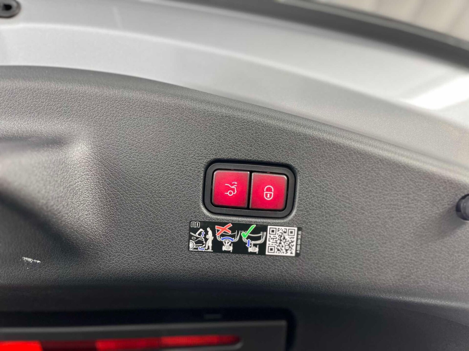 Used Mercedes-Benz CLE 2025 for sale - 77604604: Photo 39