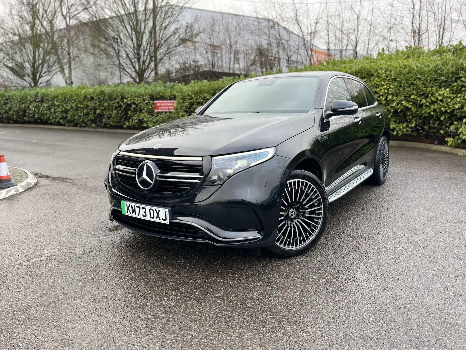 Used Mercedes-Benz EQC 2023 for sale - 77604602: Photo 2