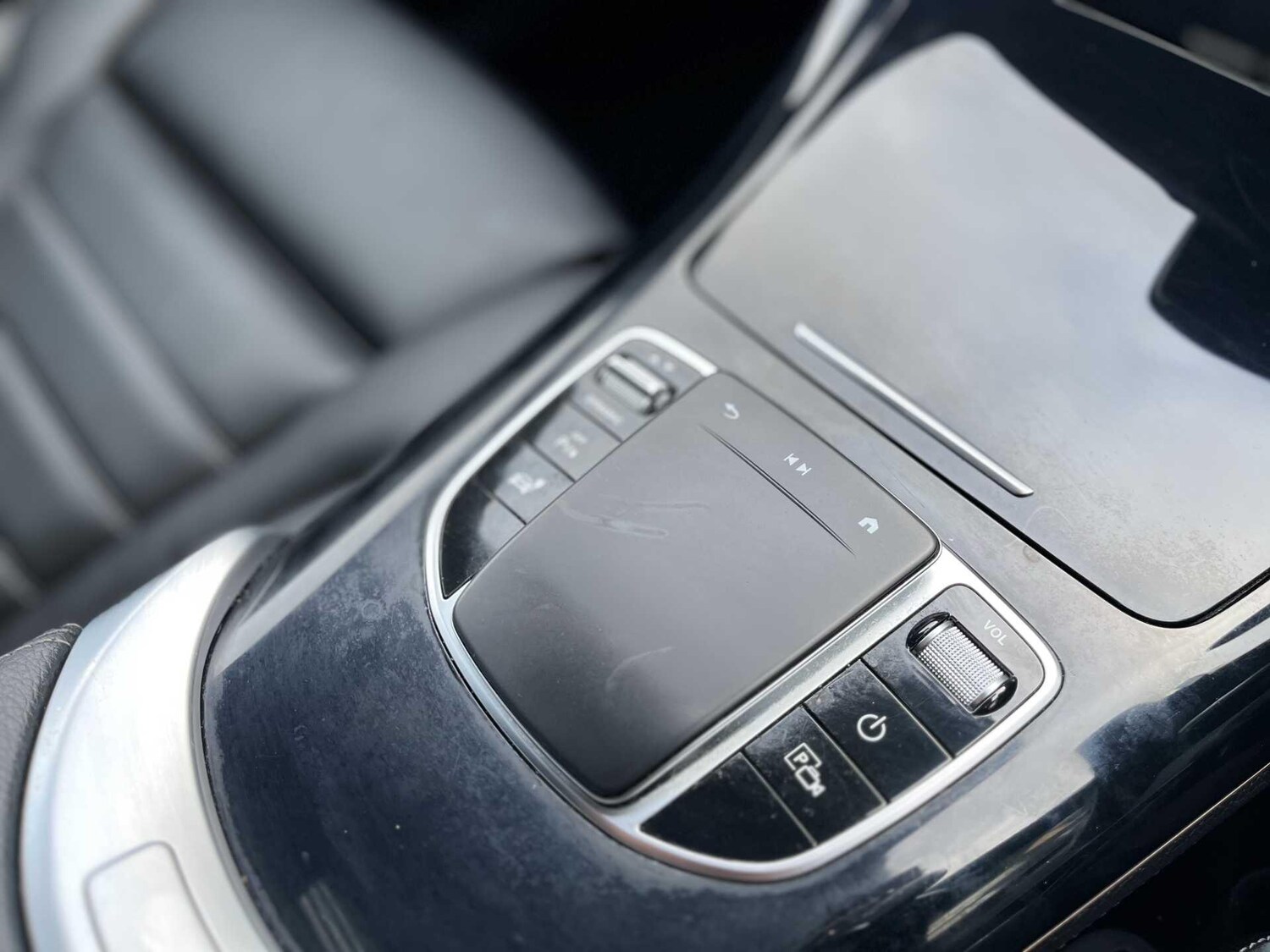 Used Mercedes-Benz EQC 2023 for sale - 77604602: Photo 36