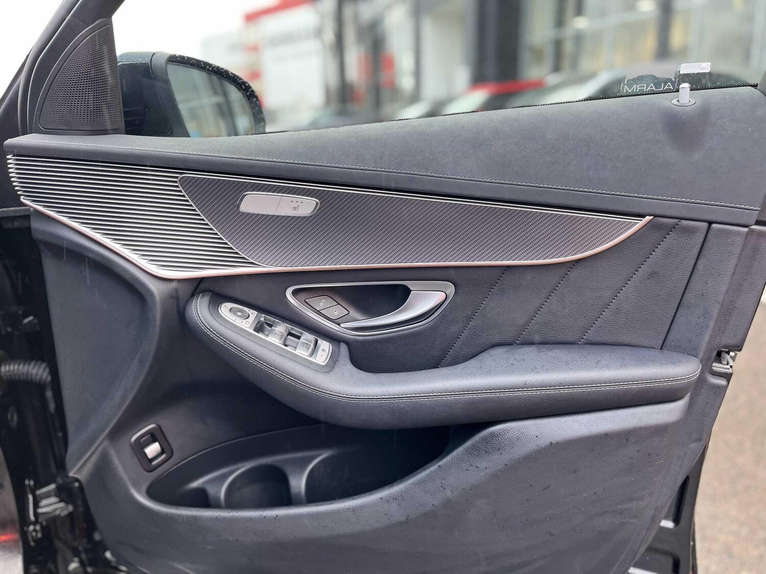 Used Mercedes-Benz EQC 2023 for sale - 77604602: Photo 40