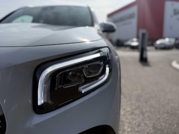 Used Mercedes-Benz GLB 2023 for sale - 77853345: Photo