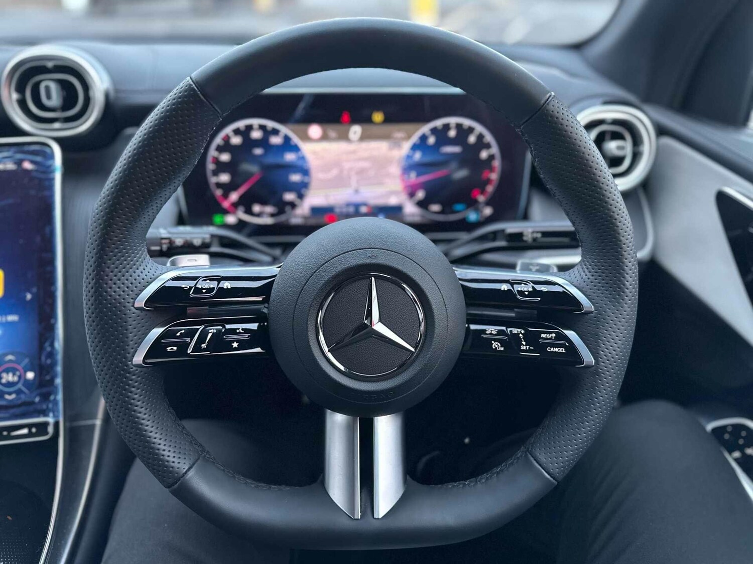 Used Mercedes-Benz GLC for sale - 77824425: Photo 29