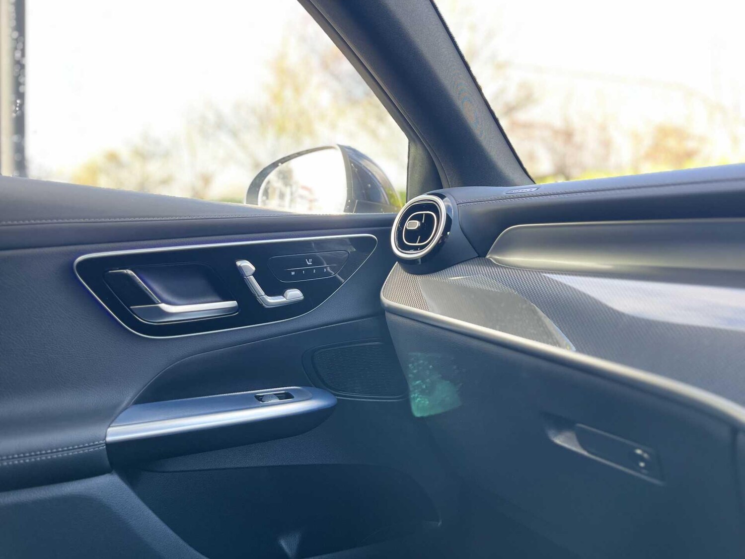 Used Mercedes-Benz GLC 2024 for sale - 77604558: Photo 33