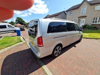Used Mercedes-Benz V-Class 2019 for sale - 79345589: Photo