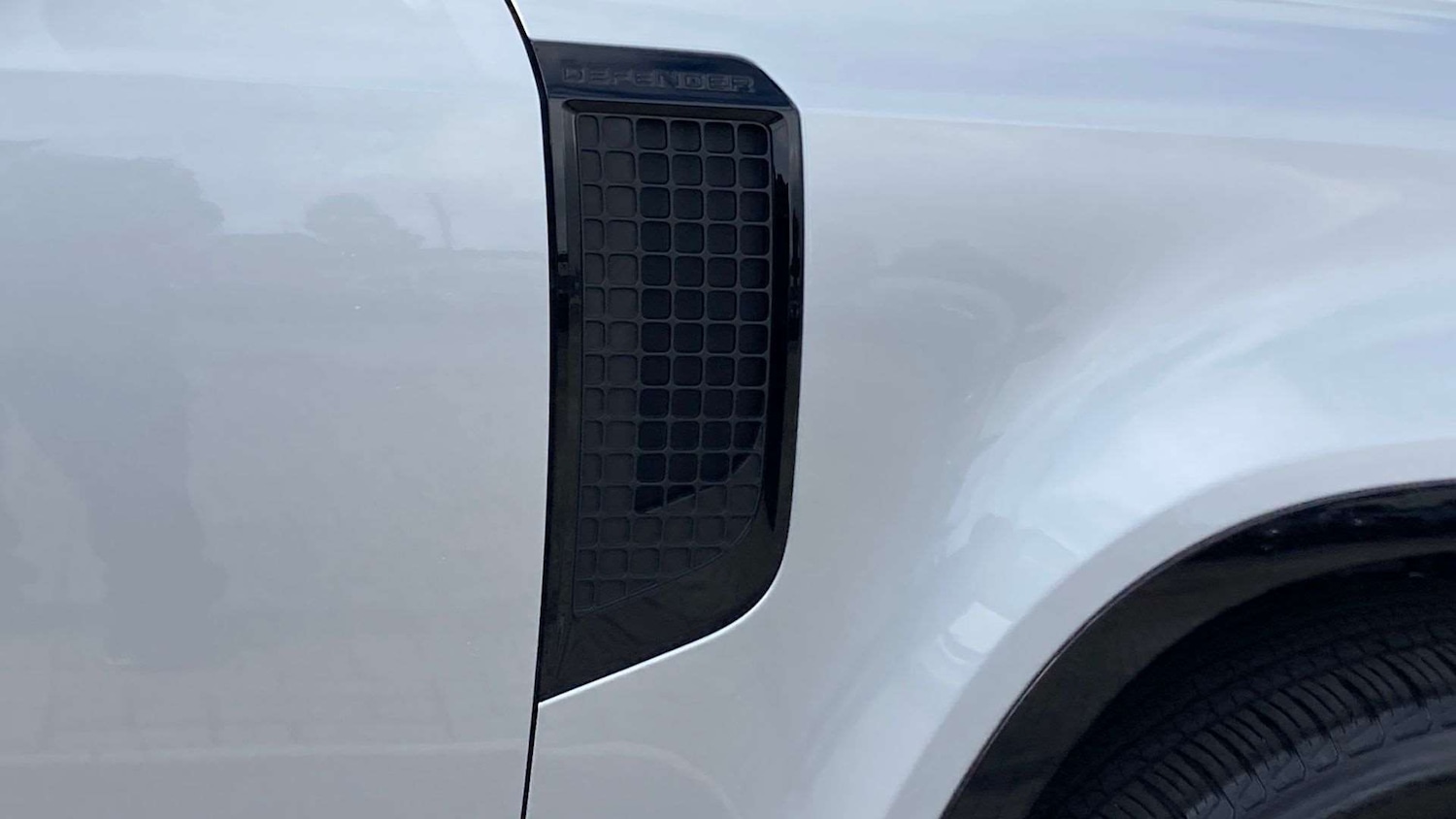 Used Land Rover Defender 2024 for sale - 77741129: Photo 20