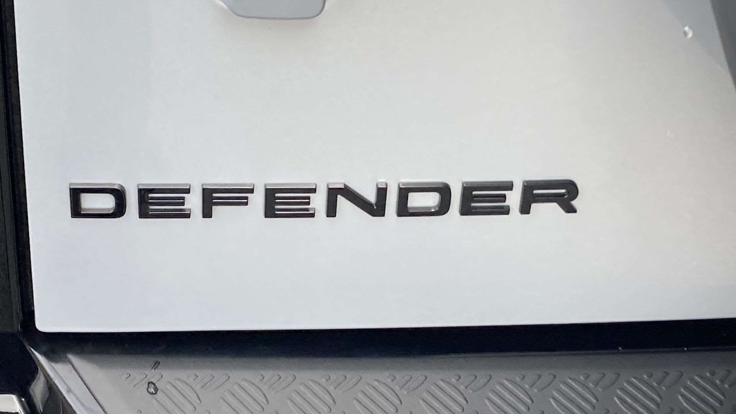 Used Land Rover Defender 2024 for sale - 77741129: Photo 34