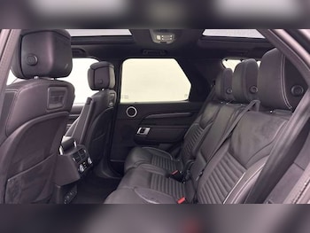 Used Land Rover Discovery 2024 for sale - 77270239: Photo