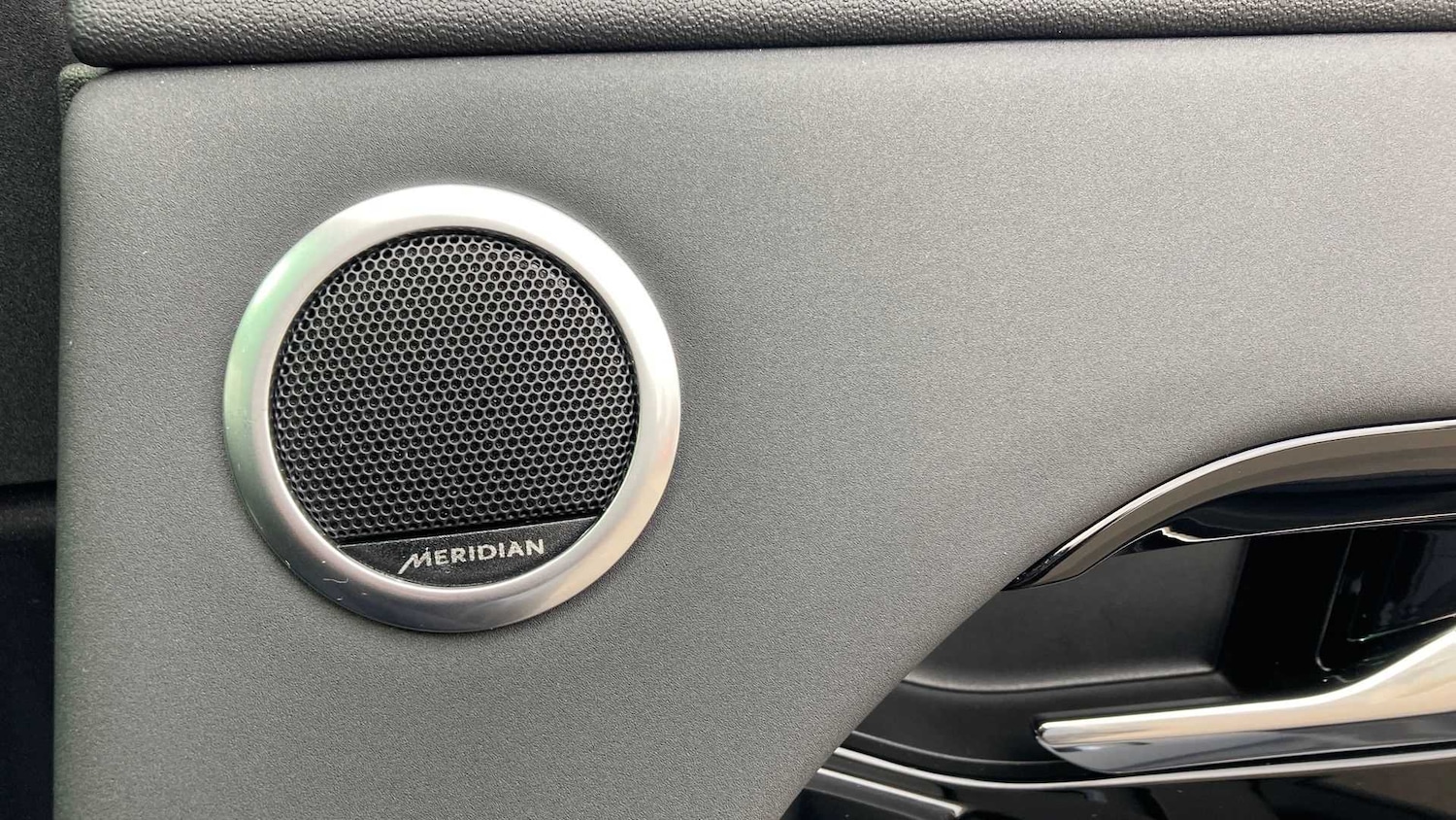 Used Land Rover Range Rover Evoque 2025 for sale - 77281947: Photo 31