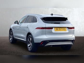 Used Jaguar F-Pace 2021 for sale - 76460339: Photo