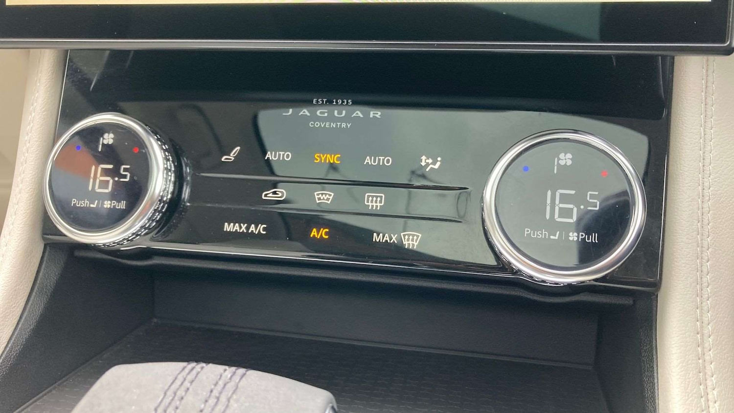 Used Jaguar F-Pace 2021 for sale - 76460339: Photo 35