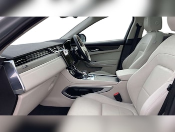 Used Jaguar F-Pace 2021 for sale - 76460339: Photo