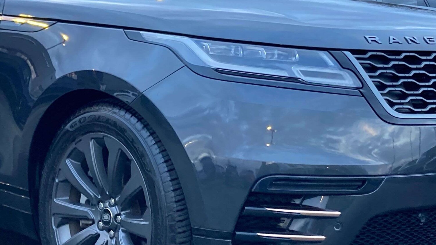 Used Land Rover Range Rover Velar 2023 for sale - 77553119: Photo 17