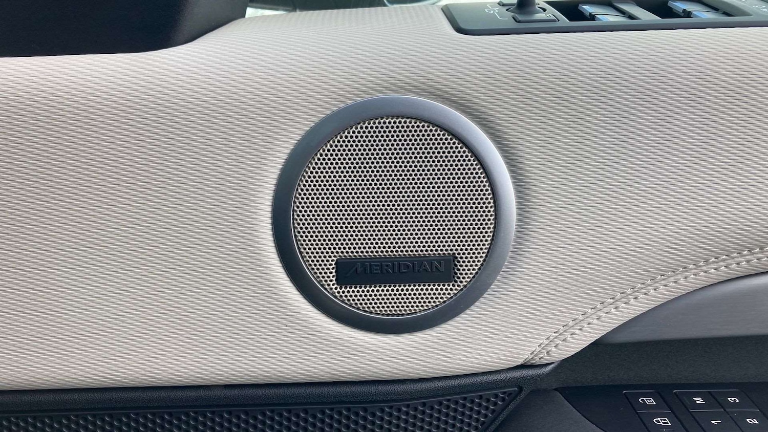 Used Land Rover Discovery 2022 for sale - 76459877: Photo 23