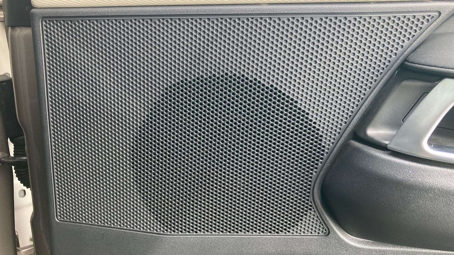 Used Land Rover Discovery 2022 for sale - 76459877: Photo 24