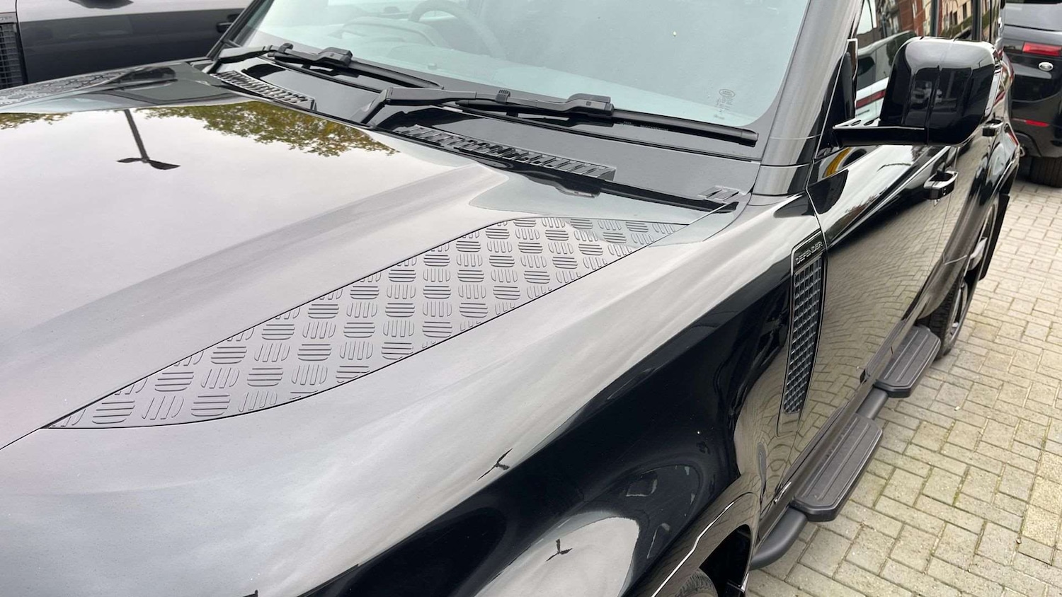 Used Land Rover Defender 2024 for sale - 76460263: Photo 20