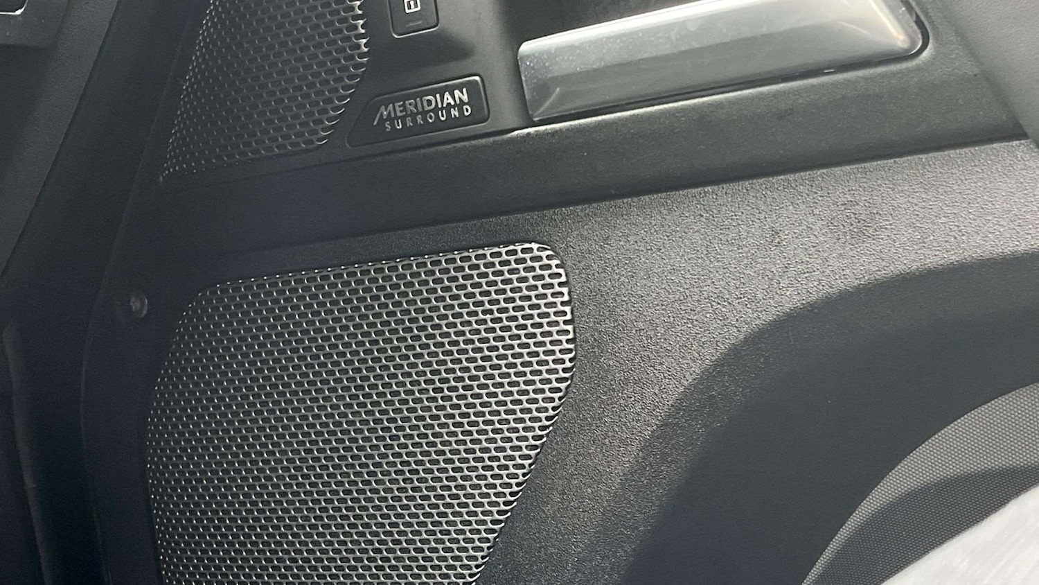 Used Land Rover Defender 2024 for sale - 76460263: Photo 24