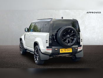 Used Land Rover Defender 2026 for sale - 79319838: Photo