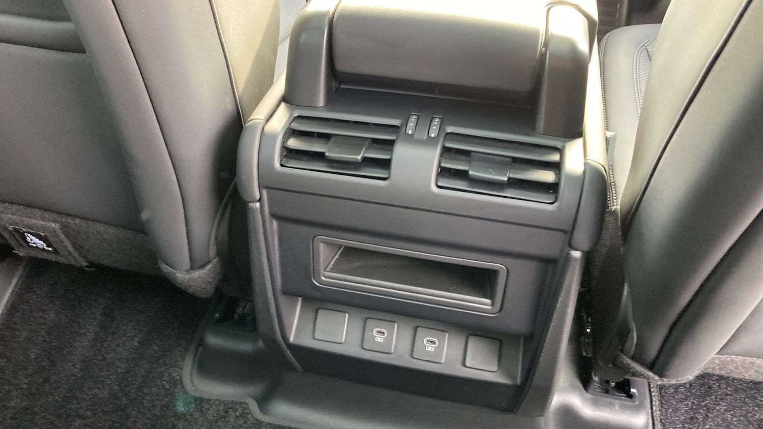 Used Land Rover Defender 2025 for sale - 77472509: Photo 18