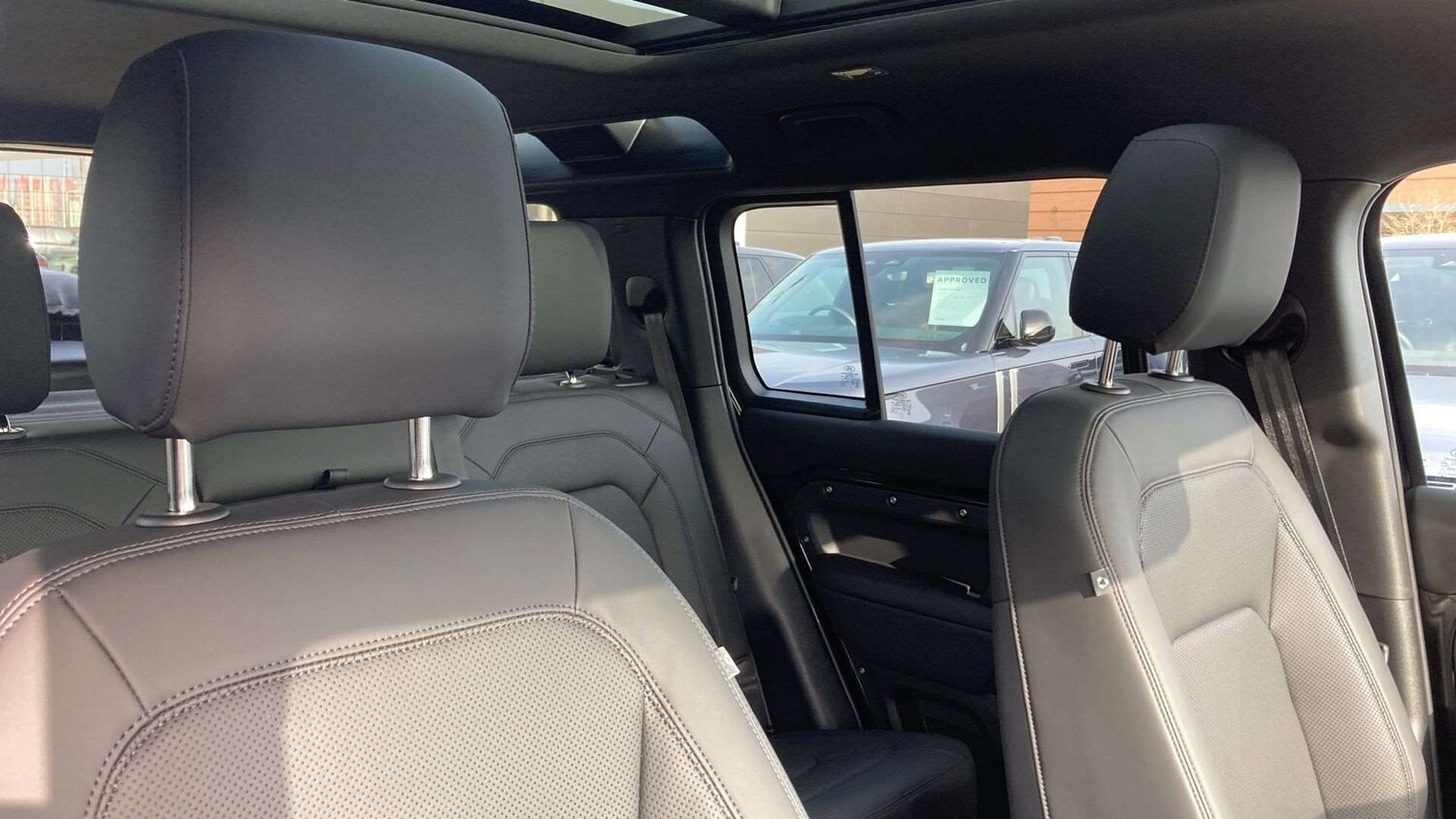 Used Land Rover Defender 2025 for sale - 77472509: Photo 30