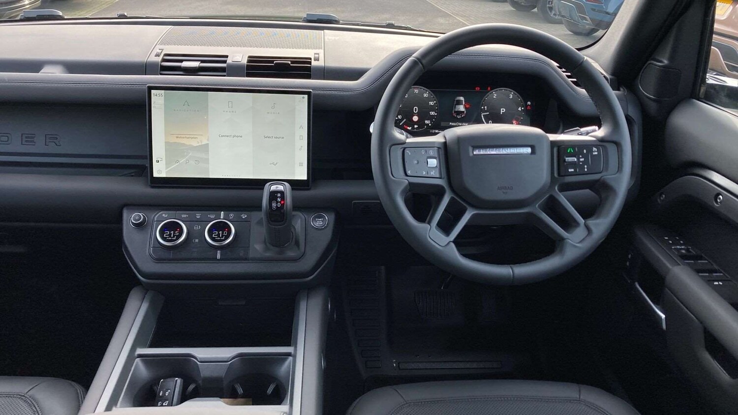 Used Land Rover Defender 2025 for sale - 77472509: Photo 32