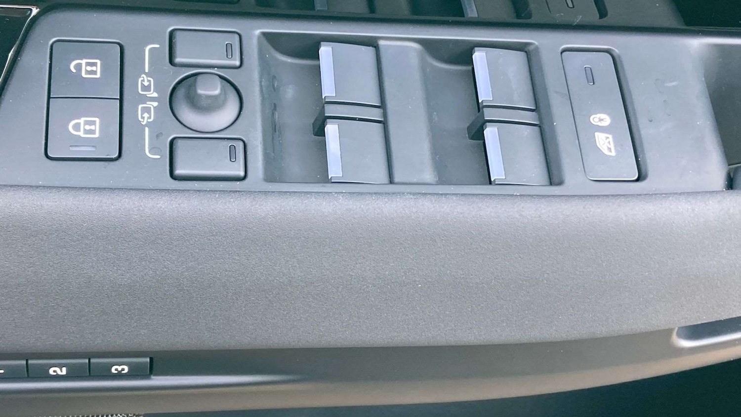 Used Land Rover Range Rover Evoque 2025 for sale - 76460485: Photo 25