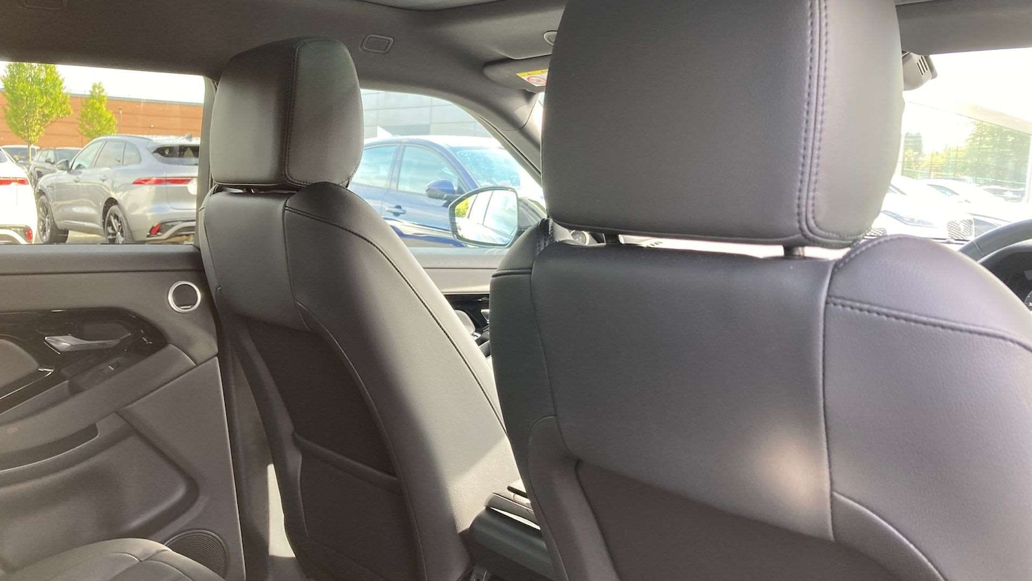 Used Land Rover Range Rover Evoque 2025 for sale - 76460485: Photo 28